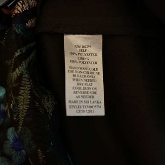 Connected Black and Blue Floral Embroidery Size 16 - Picture 8 of 9